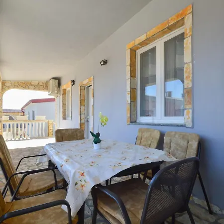 Stueckler.3 Apartament